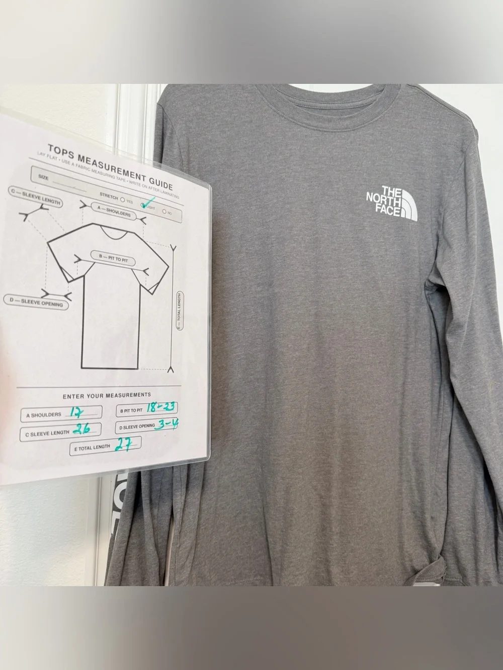 The North Face Gray Logo Sleeve Tee Men’s Small